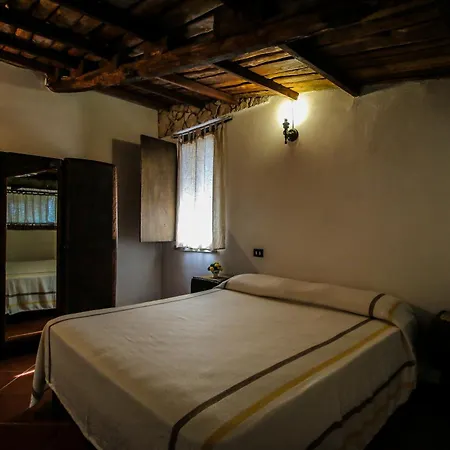 Agriturismo Casa Del Contadino Farm stay Drapia