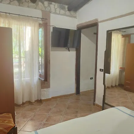 Casa Del Contadino Farma *